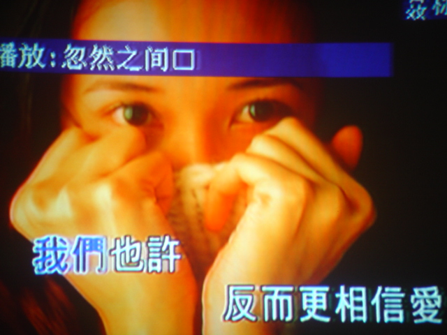 周四的前一天 周三 美女 帅哥