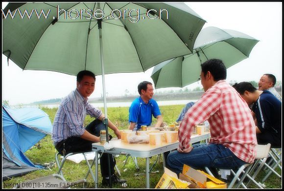 4月5号  周末我们一起骑马 野炊