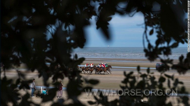 160916112803-laytown-beach-horse-racing-ireland-exlarge-169.jpg