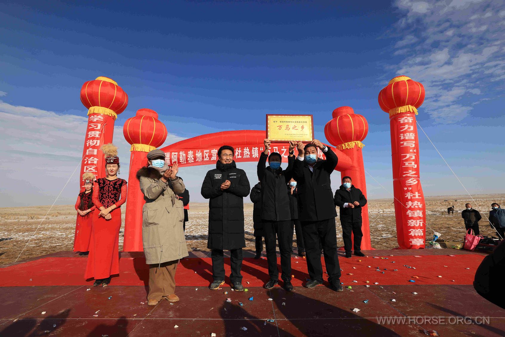 万马奔腾2.jpg