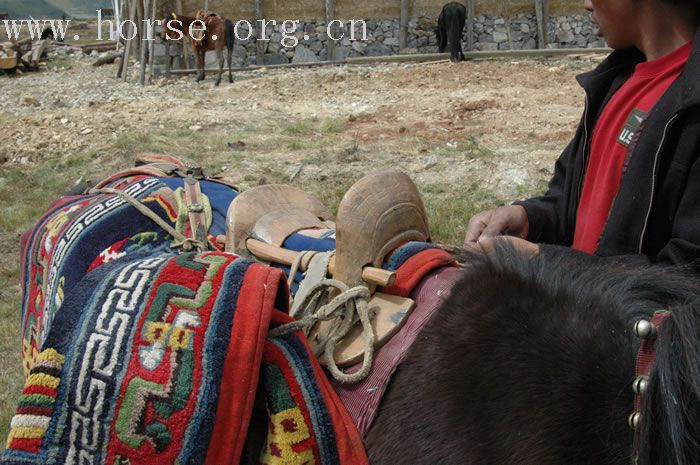 滇西北（中甸丽江泸沽湖）三人探险队－马不停蹄1(松赞林寺纳帕海）