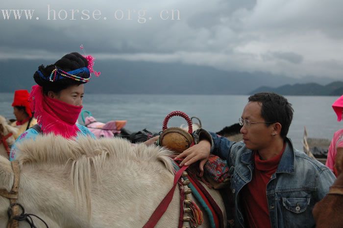 滇西北（中甸丽江泸沽湖）三人探险队－马不停蹄之5（环泸沽湖野骑）