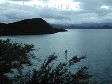 密云古北口野长城附近骑马休闲