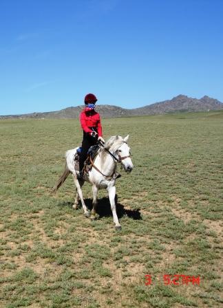 马盟月历号——向新疆穿越的女士致敬