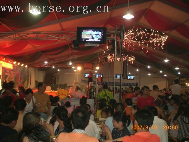 8.18青岛啤酒节骑马