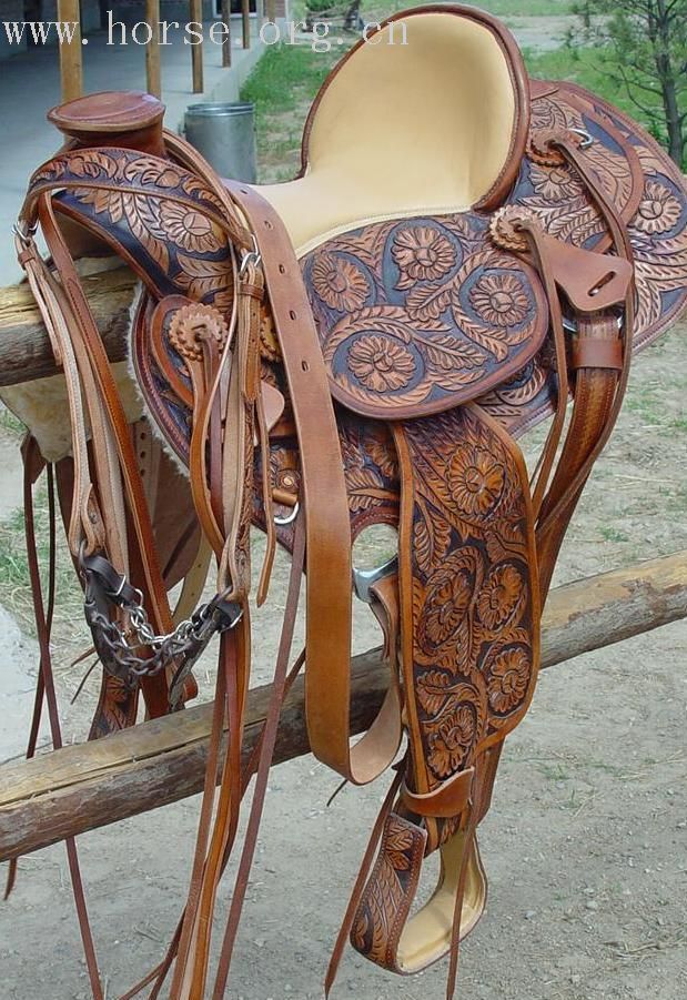 优惠转让全新西部雕花牧场工作马鞍(big horn &ranch saddle)。