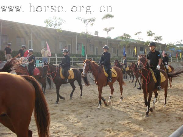 深圳骑警训练图片