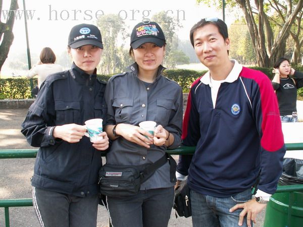 一個在雙魚河的傳統的馬友聚會 ~ BOXING DAY MEET