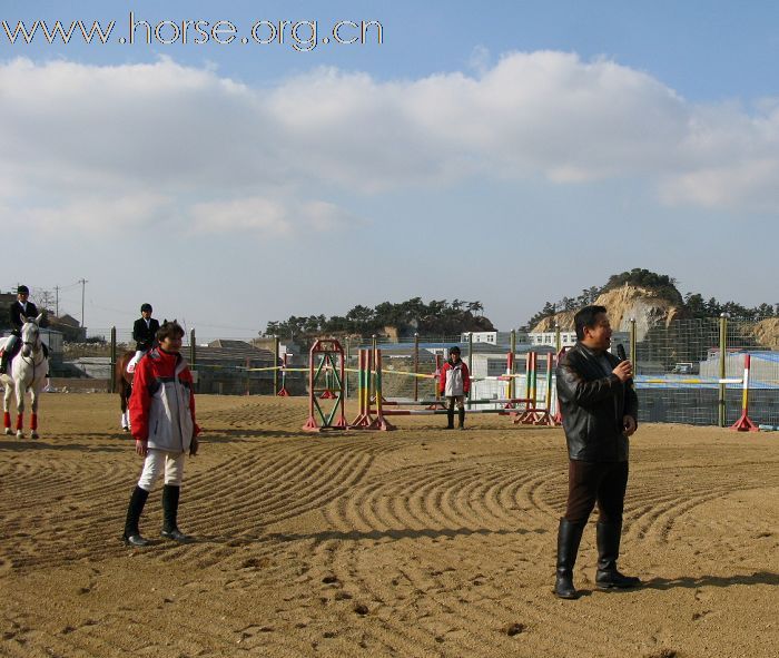 贺凤凰马术俱乐部-----2008场地障碍赛圆满成功!