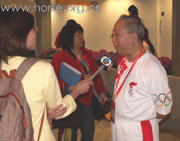 火炬(四)賽馬會及馬術總會的報告