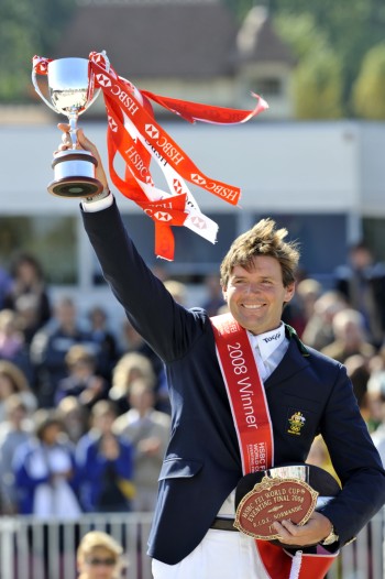 Clayton Fredericks获得“汇丰杯”国际马联世界杯三项赛总决赛冠军