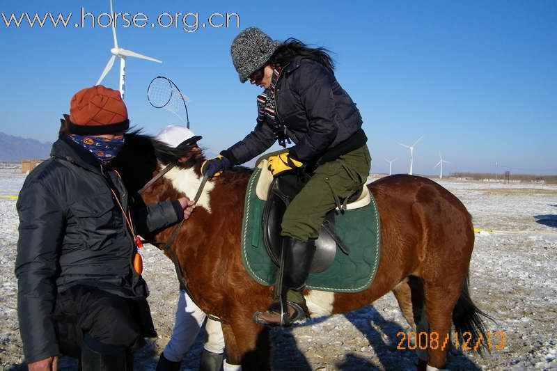 马篮球“捡球”动作解析