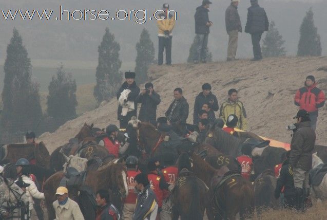 中国浙江马友新联盟 盟主 杰克-黑马 代表百得利奥迪队完成了北京永定河80公里的耐力赛！等待成绩