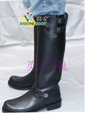 经典款式摩托靴