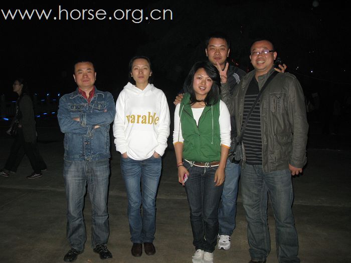 蒙山高 沂水长 ，骏马飞来马蹄香