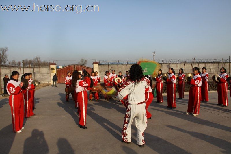 进贤庄园赛马联谊会