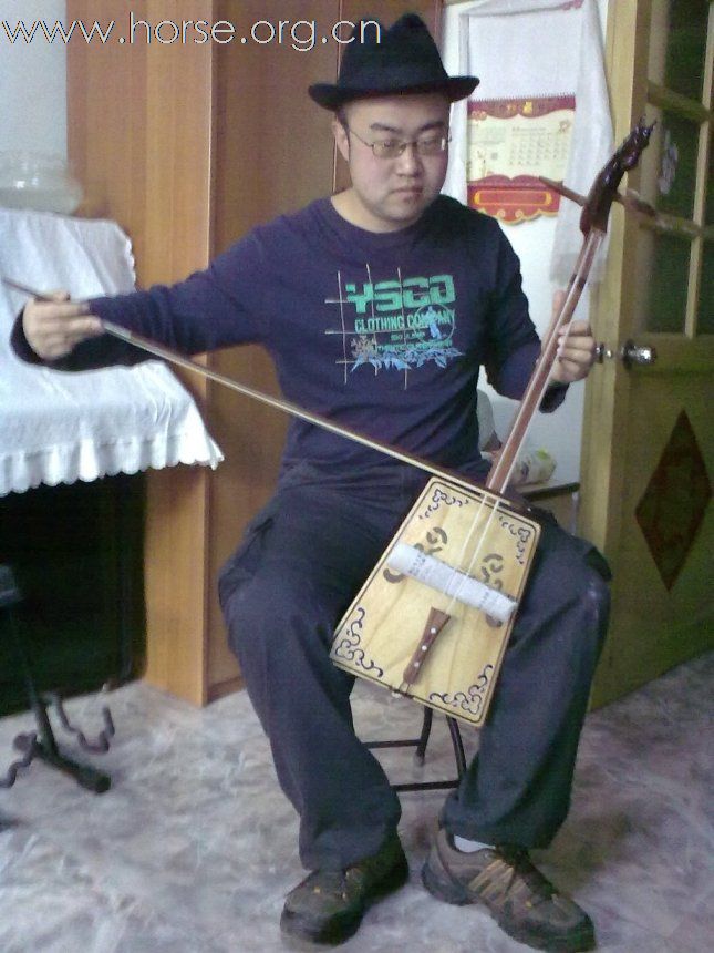 [诗赠BN同志]学贯胡汉、传统现代兼备，热心传承民族文化的BN同志