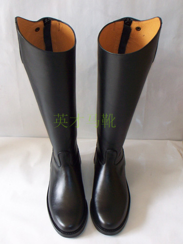 新款上市后拉链马靴