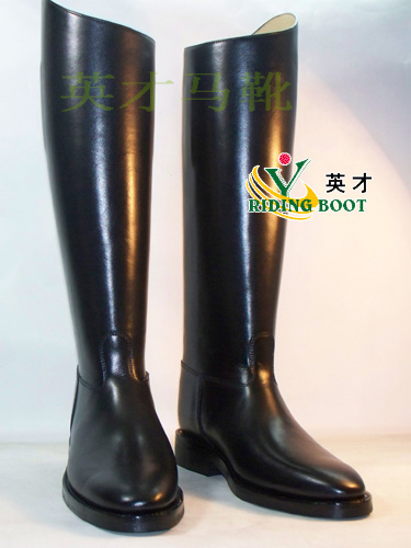 新款上市后拉链马靴