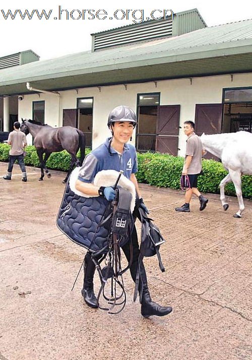 利子厚搞奧馬避過金融海嘯