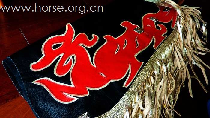 为国人的荣誉而努力  ——  一条红金龙大袷