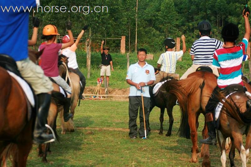 [推荐]2010南宁乘风寨少年马球英语夏令营随记2