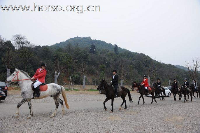 [贴图]20110312我的迎亲马队~