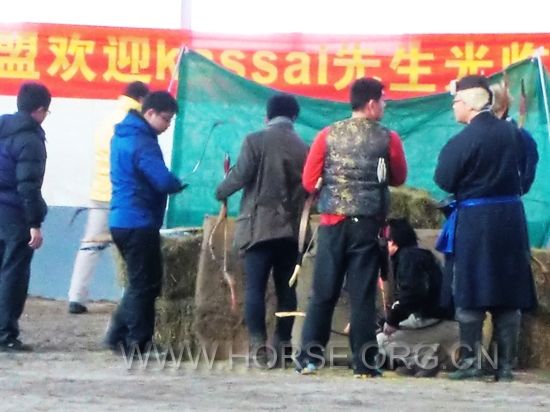 弓友齐射5.jpg