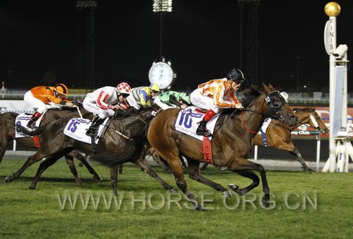 2012-03-31T152702Z_1201589902_GM1E83V1TFS01_RTRMADP_3_HORSE-RACING-DUBAI.JPG